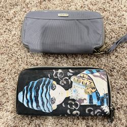 ! 2 wallets ! !