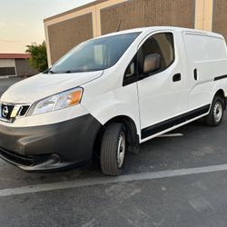 2016 Nissan Nv200