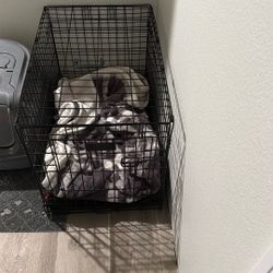 Dog Kennel And Kong Bed 