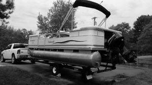 Photo Smokercraft Pontoon