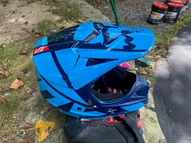 Fox Helmet Size L Like New