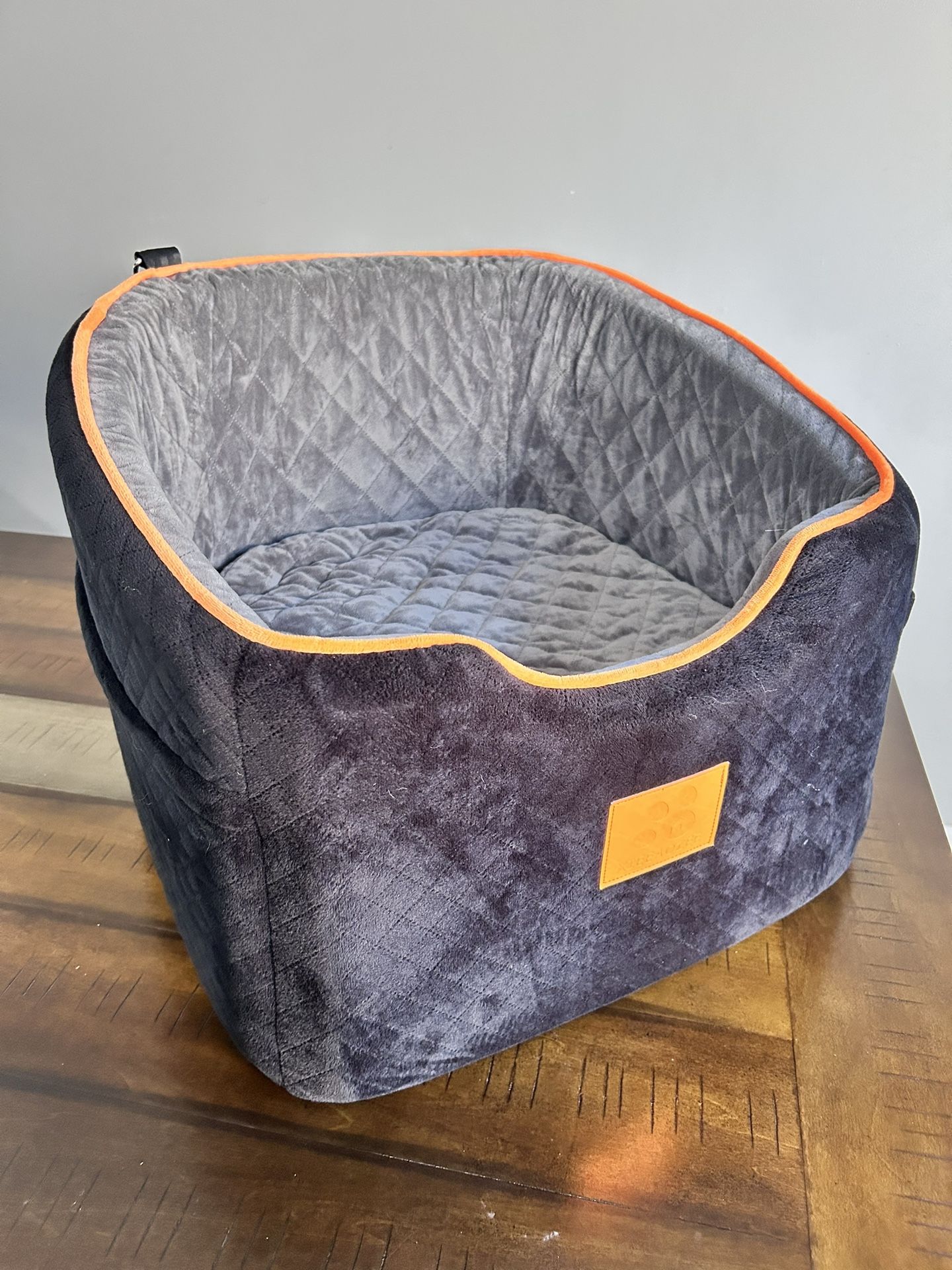 Dog car seat