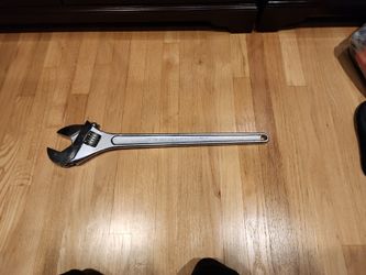 24" The Ridge TOOL Made In USA