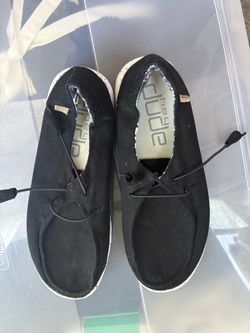 Hey dude shoes