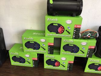 Karaoke Bluetooth speaker