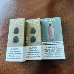 NJOY  and 5 Cartridges