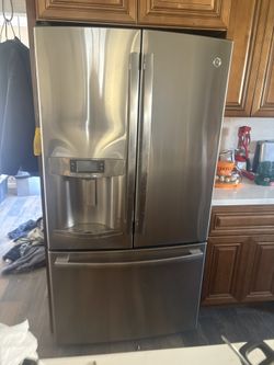 GE Fridge