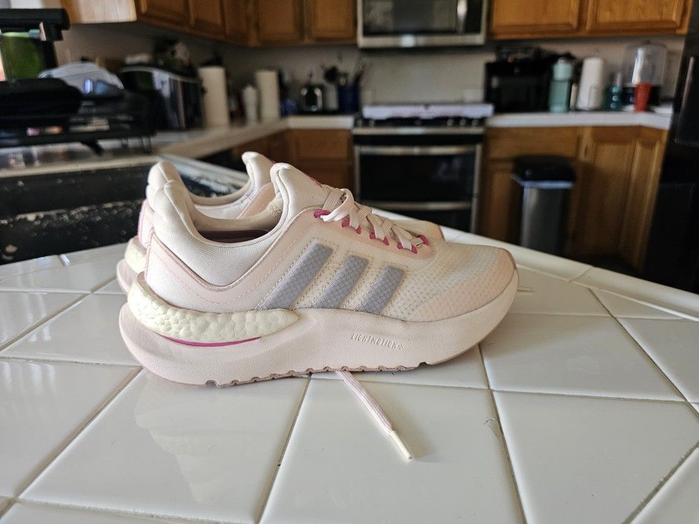Womens Adidas Running Shoe