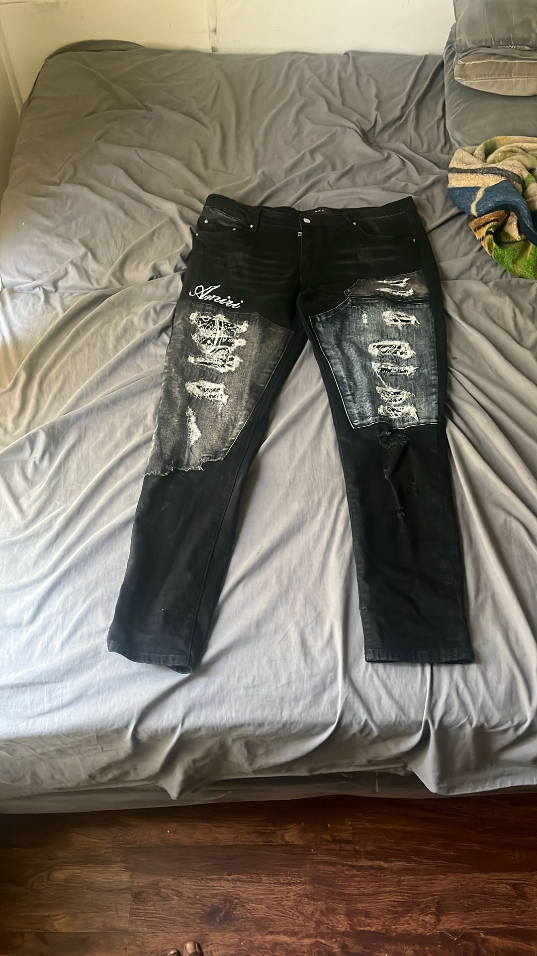 Amiri Jeans