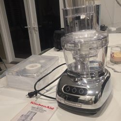 Food Processor 12 Cups Kitchenaid Brand New with Extras 