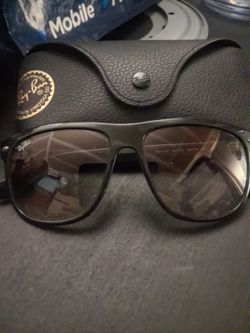 Ray-Ban