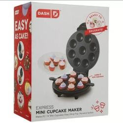 Dash Express Mini Cupcake Maker