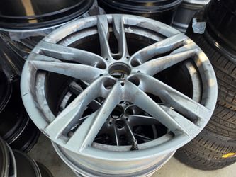 OEM 19" Staggerd BMW 650i 2011-2017 Wheels