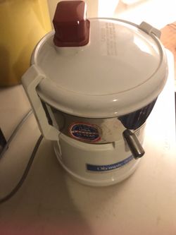 Large, Olympic Juicer 1000