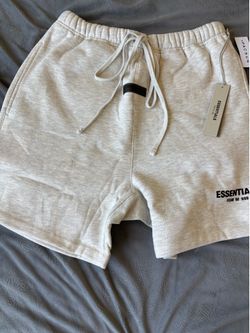 Light Oak essentails shorts medium