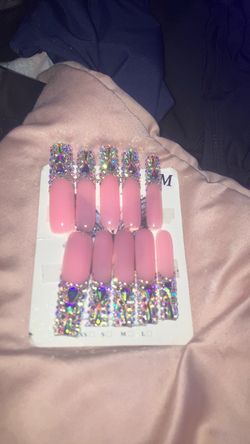 Pink Press-On Nails with Rhinestone Detail