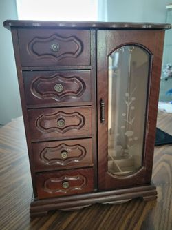 Wood Jewelry box with etched glass