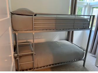 Twin Bunk Bed w/ 2 Memory Foam Matress