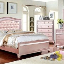  Brand New Rose Gold 6pc Queen Size Bedroom Set