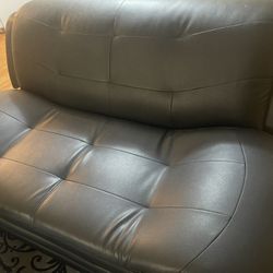 Seat & Loveseat & Sofa …. good condition very clean … 600$