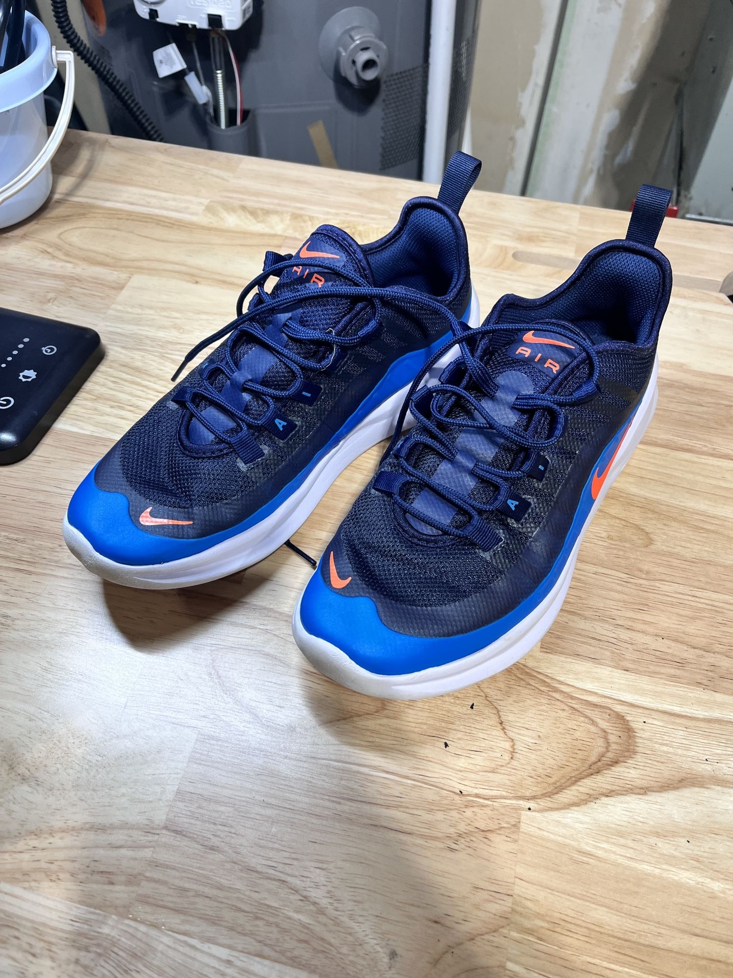 Nike Air Max Shoes 6y