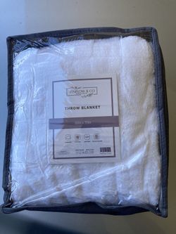 New White Throw Blanket 