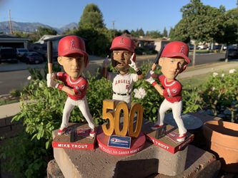 Robert Pujols and mike trout bobble heads