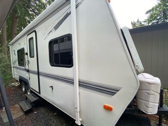 2002 Arctic Fox 22H camping Trailer