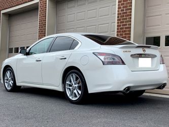 2012 Nissan Maxima