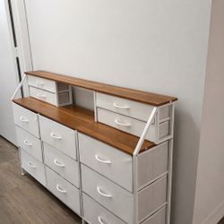 Modern White & Wood Dresser – Great Condition