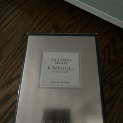 New Victoria’s Secret Bombshell Seduction Perfume 1.7oz