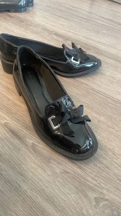 Charles & Keith Patent Leather Bow Slip-On Shoes – Women’s size 8 - 39