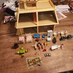 1980 MATTEL PLAY HOUSE