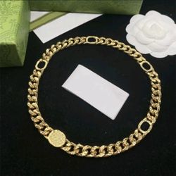 Gucci Woman Chain