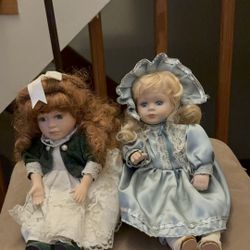 Porcelain Dolls Musical And Moveable 