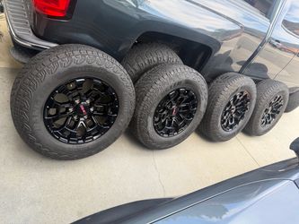 Tires and Rims  265 65 18