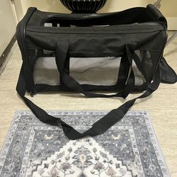 Black Soft sided pet carrier with soft cushion bottom
