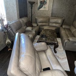 Leather Sectional Couch With Coffee Table 