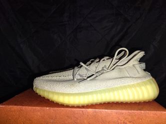 Yeezy Boost 350 V2