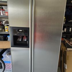 Final Price Reduction - Whirlpool Refrigerator