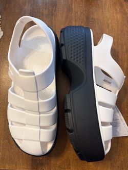 Crocs stomp fishermen sandal