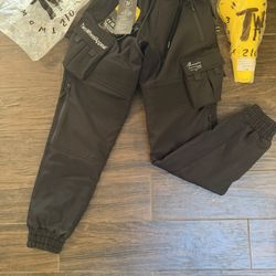 NEW- Women’s Motorcycle Pants W/ Pads