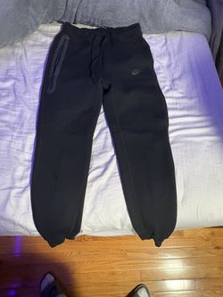 Black Nike Tech Pants 