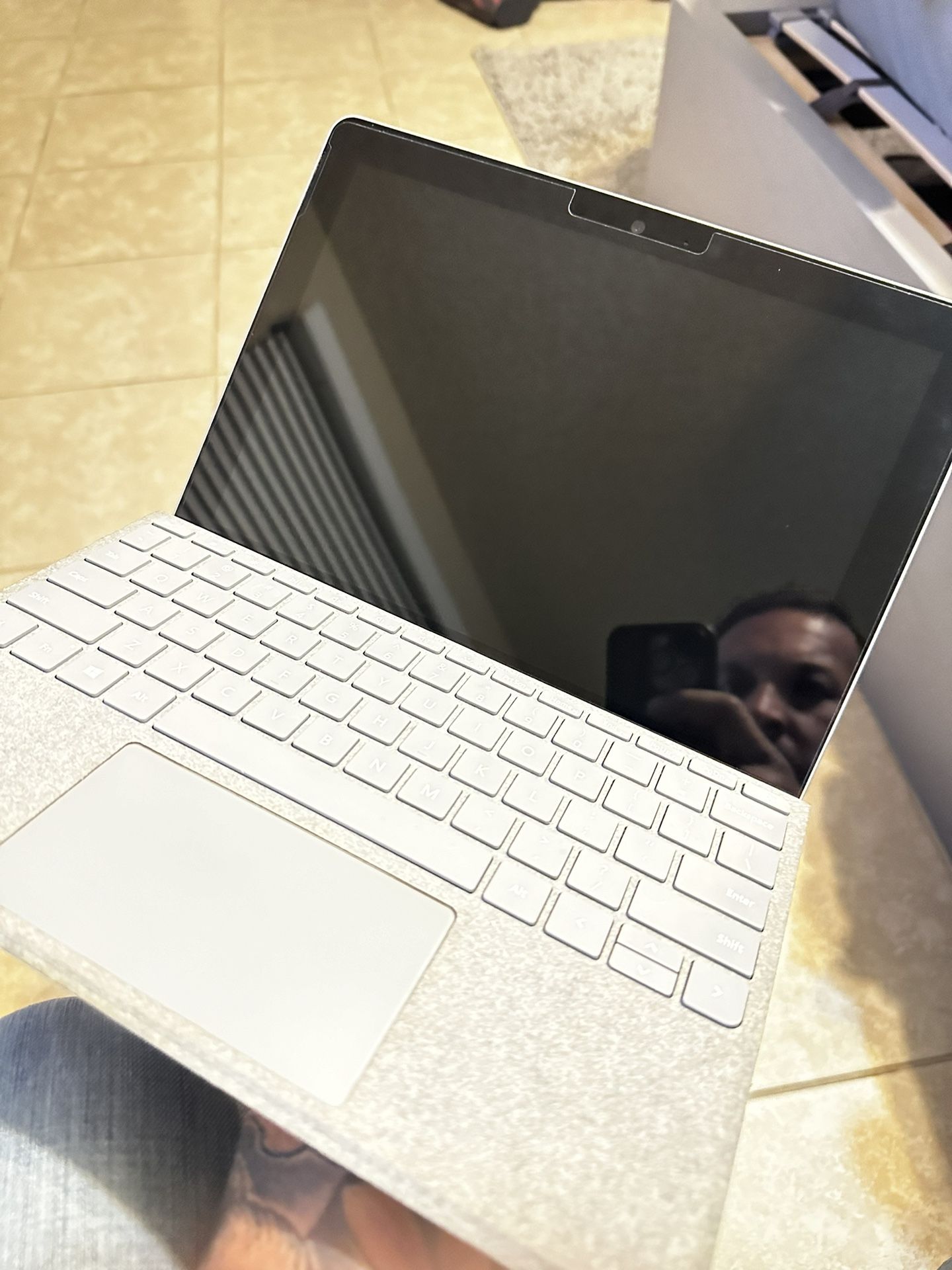 Microsoft Surface Go 2