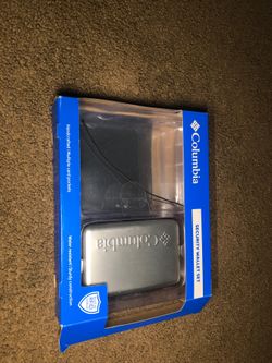Columbia wallet