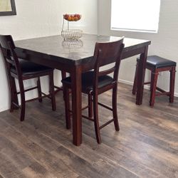 3ft Tall Table Marble Comes With 3 Tall Chairs 1 Needs To Be Repaired And Two  Stools 