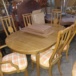 Beautiful Mcm Dining Table 