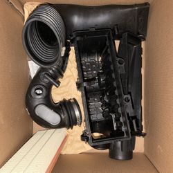 Intake cover- 2026 Mustang