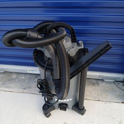 Electric vacuum