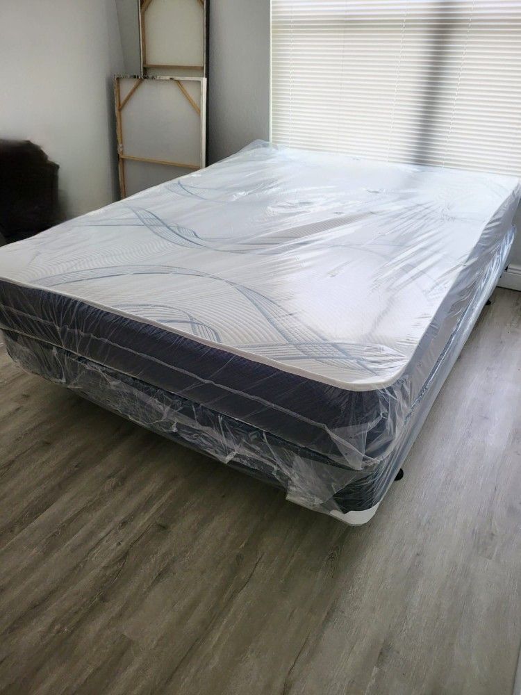 NEW FULL SIZE MATTRESS AND BOX SPRING-2PCS